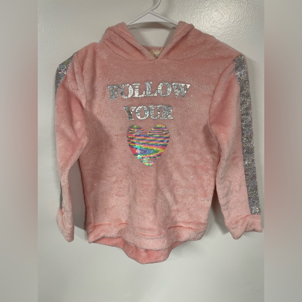 Girls Btween Follow Your Heart Hooded Sweatshirt Size 12 Pink Great Condition